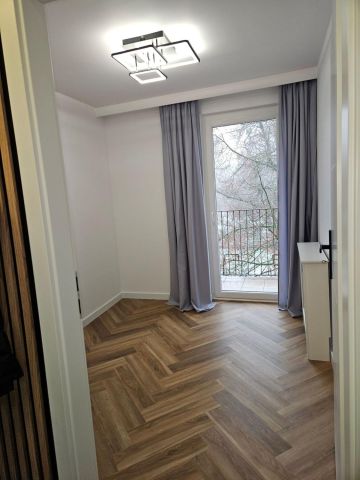 Mieszkanie 3-pokojowe Poznań Grunwald, ul. Swoboda. Zdjęcie 8