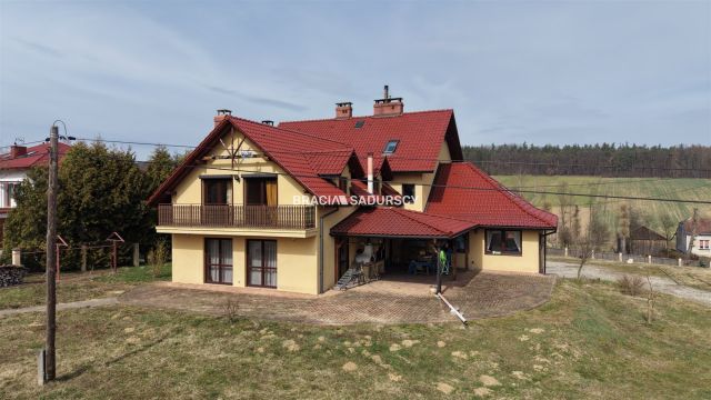 dom wolnostojący, 11 pokoi Sułkowice. Zdjęcie 3