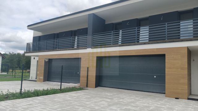 bliźniak, 6 pokoi Grodzisk Mazowiecki. Zdjęcie 1