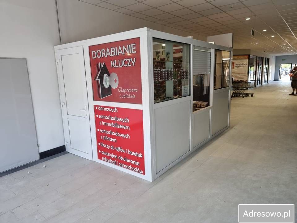 Lokal Turek, ul. kard. Stefana Wyszyńskiego. Zdjęcie 4