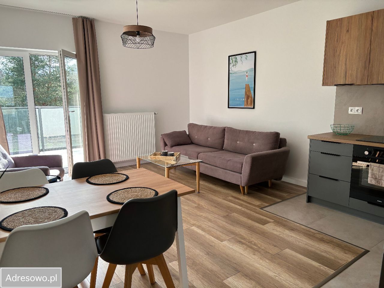 Mieszkanie 3-pokojowe Kobylniki, ul. Kasztanowa