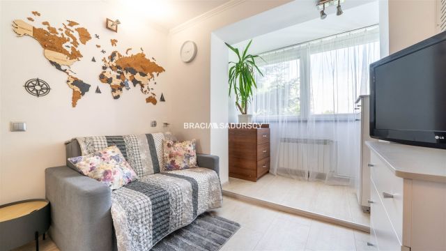 Mieszkanie 2-pokojowe Kraków Podgórze Duchackie, ul. Jana Sas-Zubrzyckiego. Zdjęcie 2