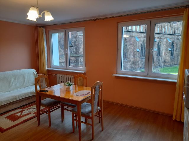 Mieszkanie 1-pokojowe Słupsk Centrum, pl. Stary Rynek. Zdjęcie 1