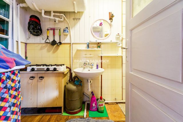 dom wolnostojący, 2 pokoje Grabie. Zdjęcie 19