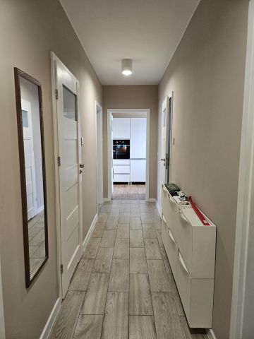 Mieszkanie 3-pokojowe Warszawa Targówek, ul. Pohulanka. Zdjęcie 1