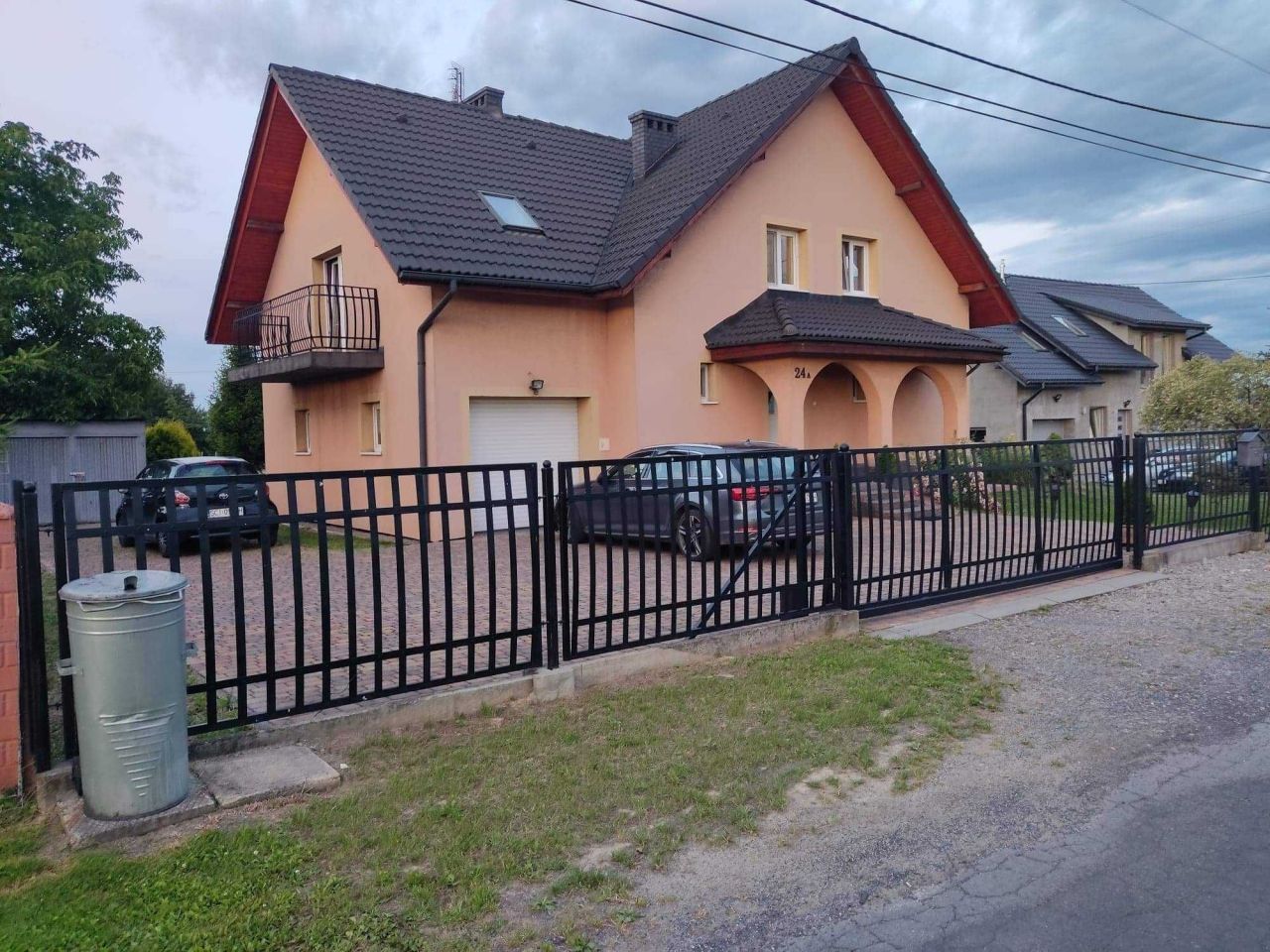 dom wolnostojący, 5 pokoi Kaczyce, ul. Pocztowa. Zdjęcie 1