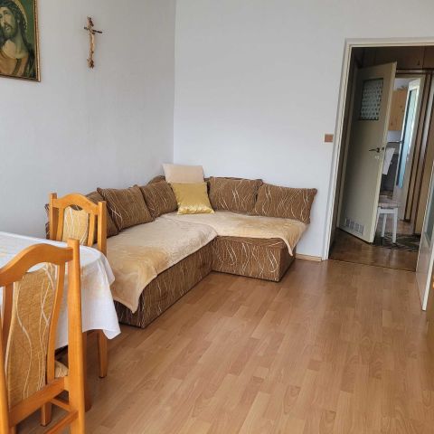 Mieszkanie 4-pokojowe Ustrzyki Dolne, ul. Witolda Gombrowicza. Zdjęcie 1