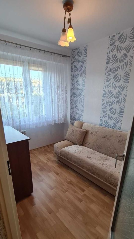 Mieszkanie 4-pokojowe Kutno, ul. gen. Władysława Sikorskiego. Zdjęcie 2