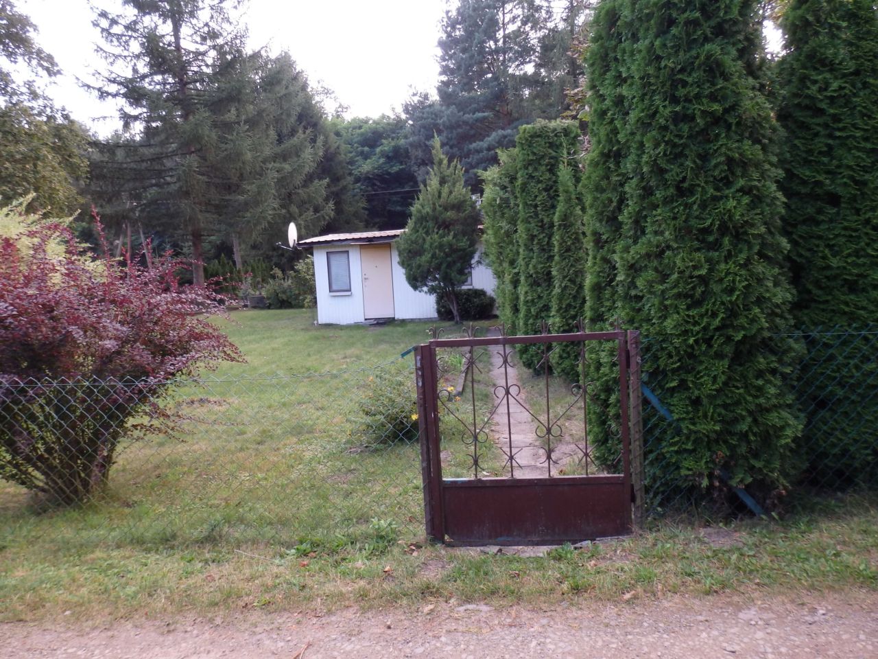 Działka rod Jedlicze A. Zdjęcie 2