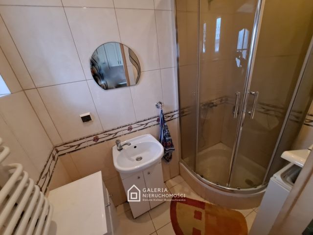 dom wolnostojący, 4 pokoje Gniezno, ul. Żwirki i Wigury. Zdjęcie 10