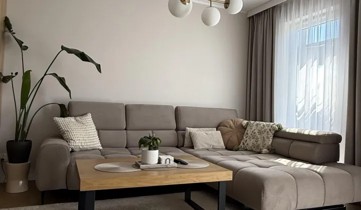 dom szeregowy, 4 pokoje Dobrzykowice, ul. Wiosenna