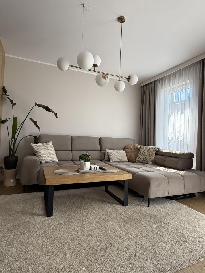 dom szeregowy, 4 pokoje Dobrzykowice, ul. Wiosenna. Zdjęcie 1