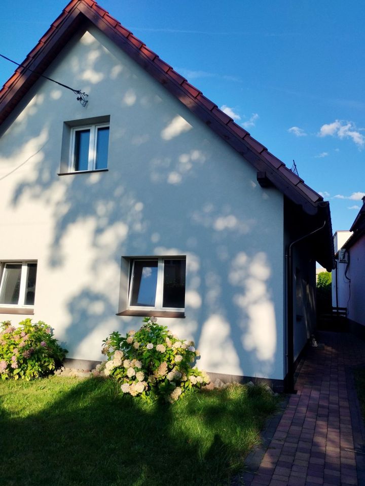 dom wolnostojący, 11 pokoi Oborniki Śląskie Centrum, ul. Marii Skłodowskiej-Curie. Zdjęcie 2