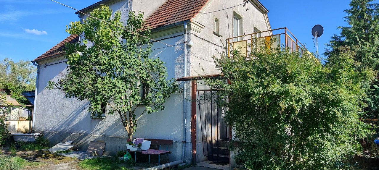 dom wolnostojący Sieniawa Żarska, ul. Kolonia. Zdjęcie 4