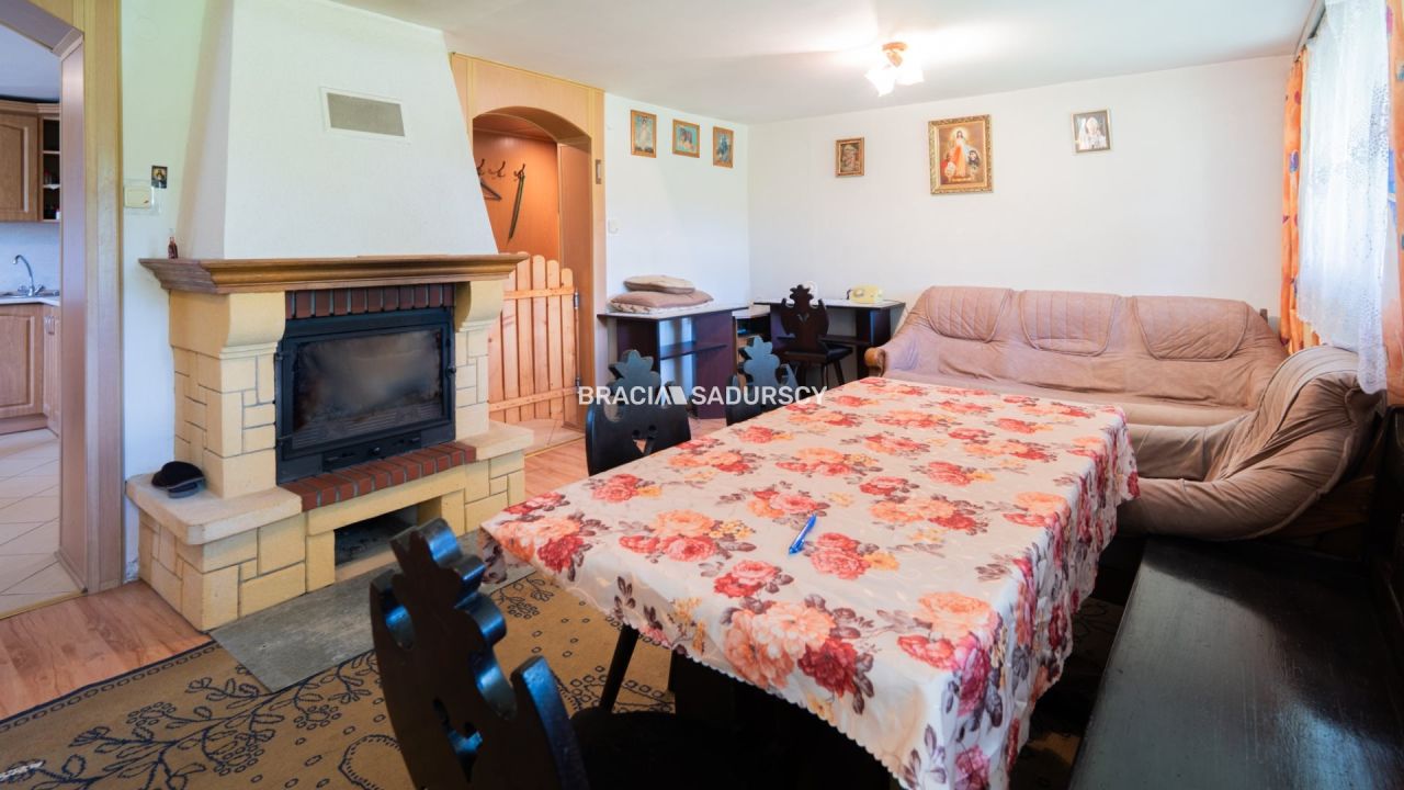 dom wolnostojący, 3 pokoje Myślenice, ul. Kornela Ujejskiego. Zdjęcie 6