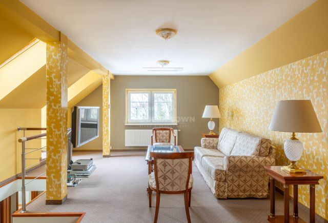 dom szeregowy, 5 pokoi Bielawa, ul. Warszawska. Zdjęcie 19