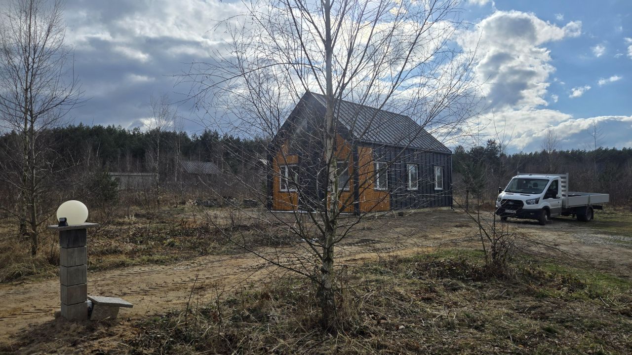 dom letniskowy, 5 pokoi Leśna, ul. Letniskowa. Zdjęcie 4