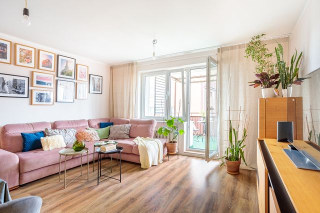 Mieszkanie 4-pokojowe Nowy Dwór Mazowiecki, ul. Wojska Polskiego. Zdjęcie 1