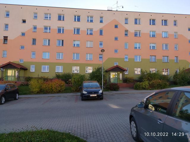 Mieszkanie 3-pokojowe Bartoszyce, ul. kard. Wyszyńskiego. Zdjęcie 1