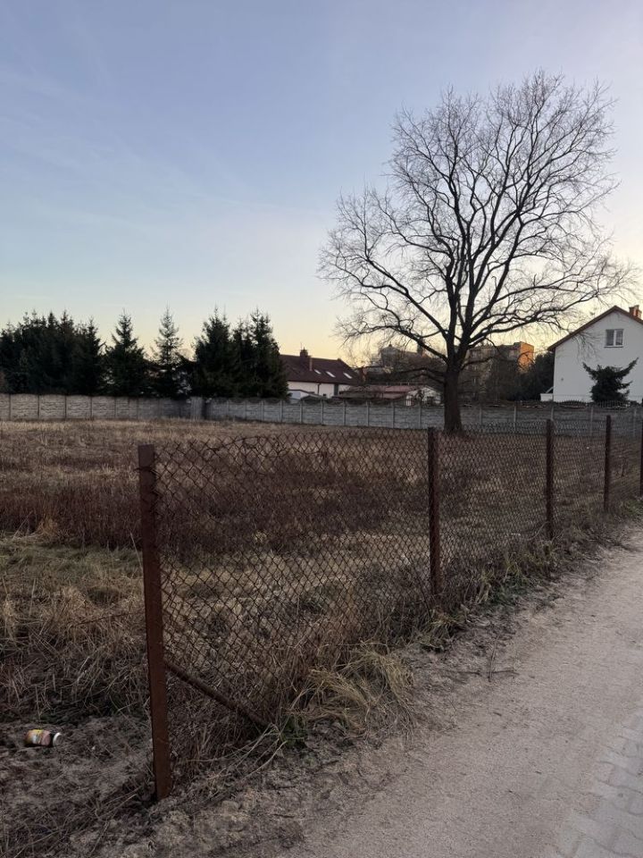 Działka budowlana Siennica. Zdjęcie 4