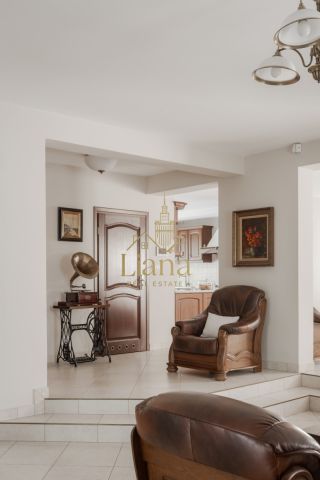 dom, 9 pokoi Wołomin, ul. Lipowa. Zdjęcie 8