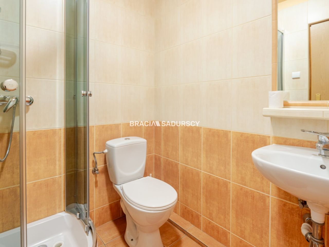 dom wolnostojący, 6 pokoi Zakopane Krzeptówki. Zdjęcie 20