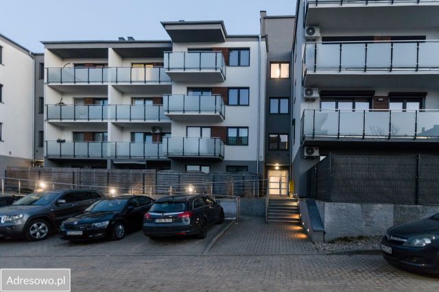 Mieszkanie 2-pokojowe Bolesławiec, ul. Henryka Sienkiewicza. Zdjęcie 1