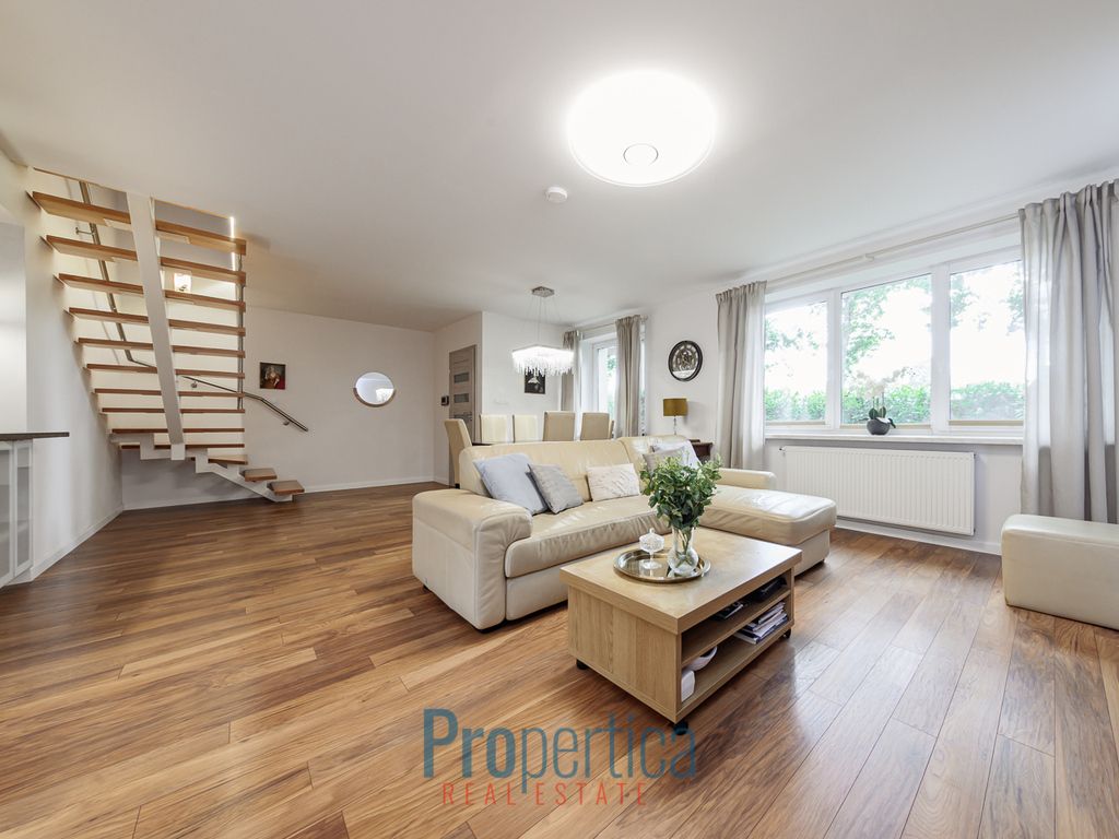 dom szeregowy, 5 pokoi Warszawa Białołęka, ul. Płudowska. Zdjęcie 2