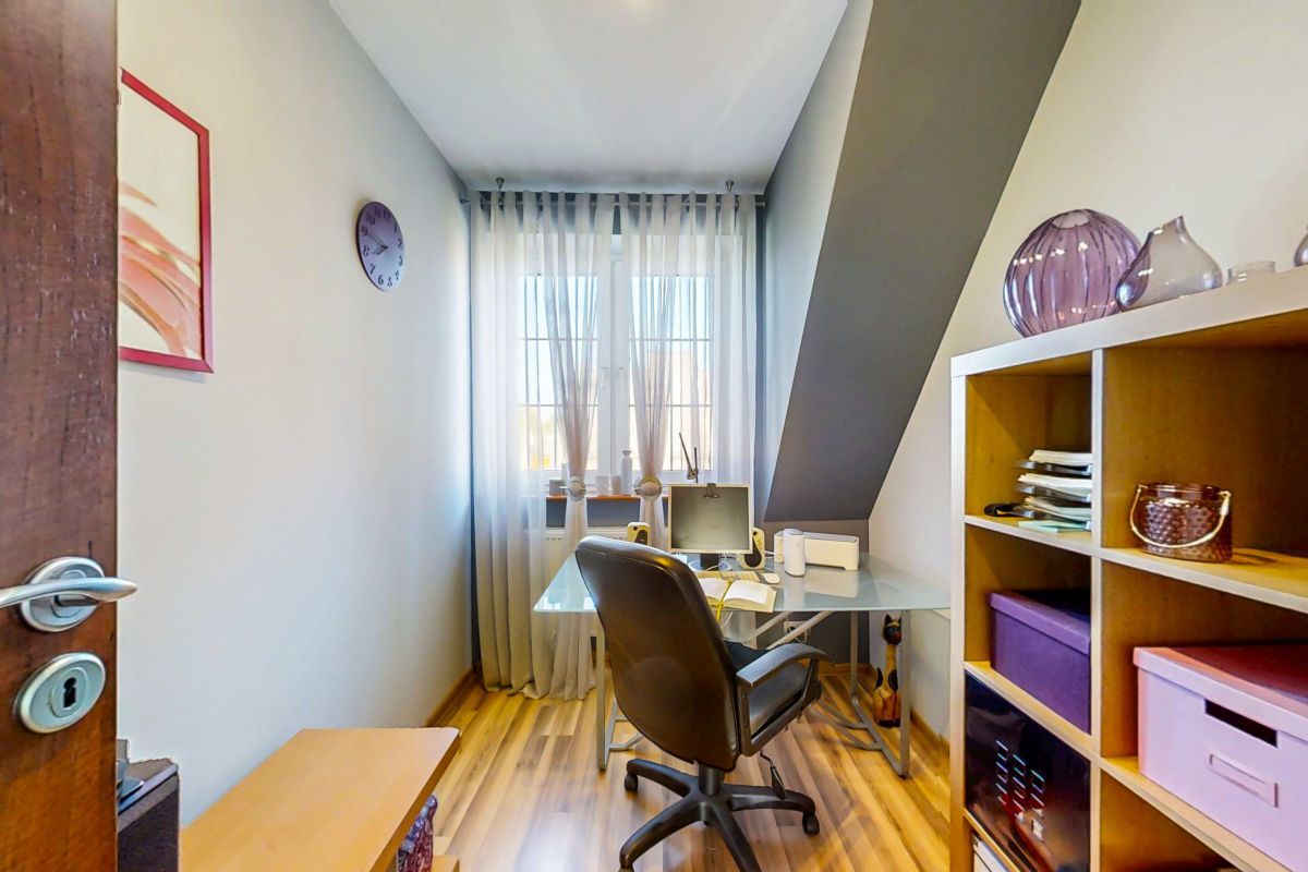 bliźniak, 8 pokoi Rzgów. Zdjęcie 14