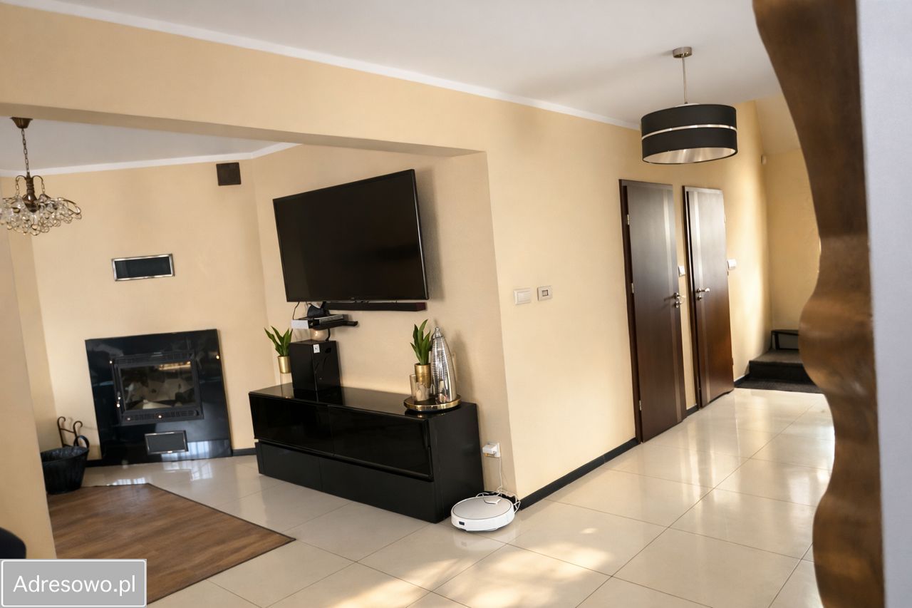 dom wolnostojący, 5 pokoi Młynowo. Zdjęcie 4