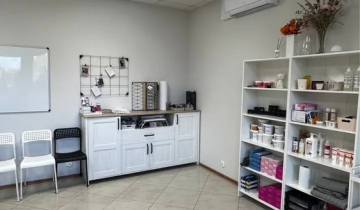 Lokal Leszno, al. Aleje Konstytucji 3 Maja