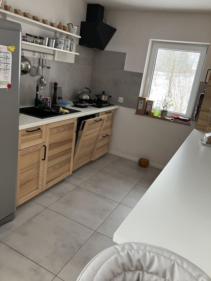 dom wolnostojący, 4 pokoje Sitno. Zdjęcie 16