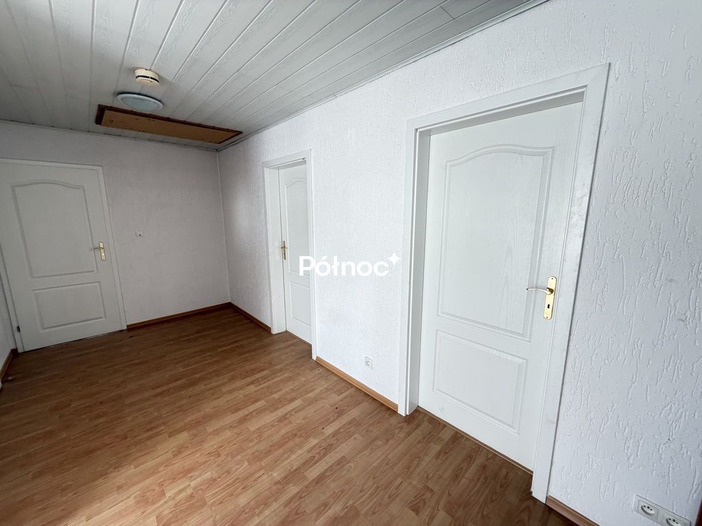 dom wolnostojący, 10 pokoi Bolesławiec, ul. Ludwika Pasteura. Zdjęcie 36