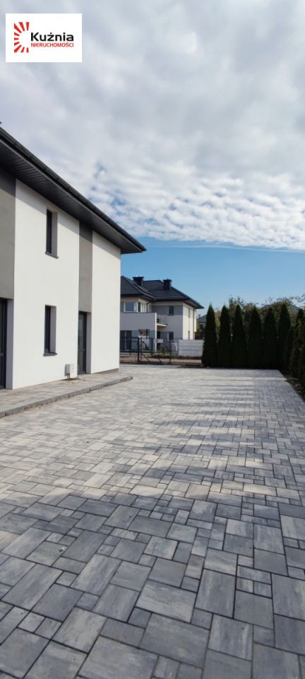 bliźniak, 5 pokoi Łomianki. Zdjęcie 3