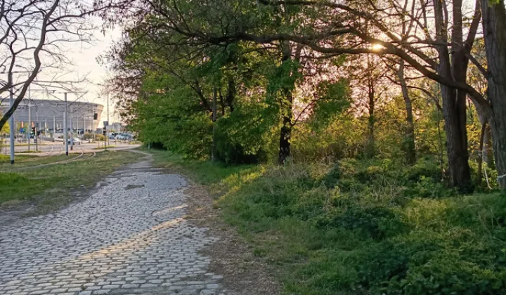 Działka inwestycyjna Wrocław Fabryczna, ul. Pilczycka