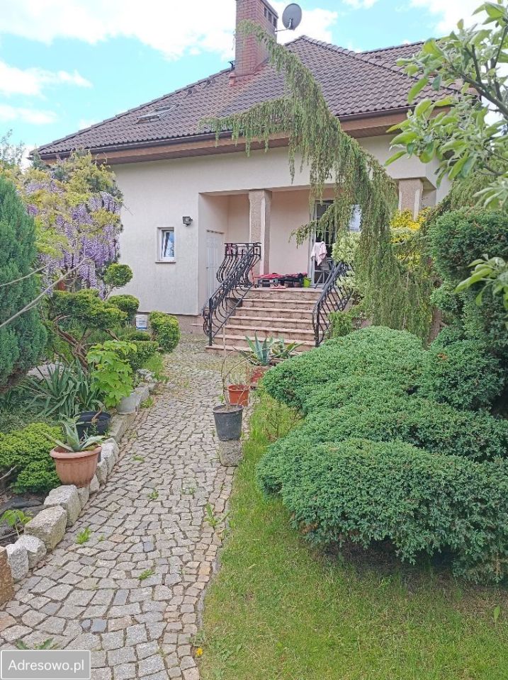 dom wolnostojący, 5 pokoi Bogatynia