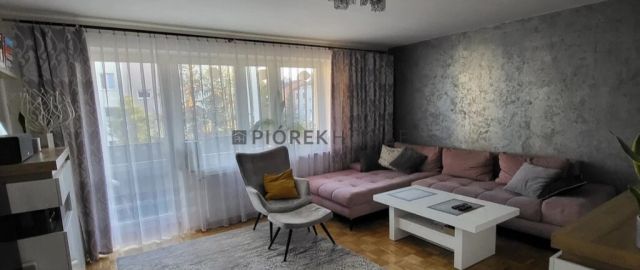 Mieszkanie 3-pokojowe Warszawa Wesoła, ul. Gościniec. Zdjęcie 1