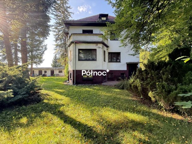 dom, 8 pokoi Jelenia Góra Cieplice Śląskie-Zdrój, ul. Stefana Czarnieckiego. Zdjęcie 4