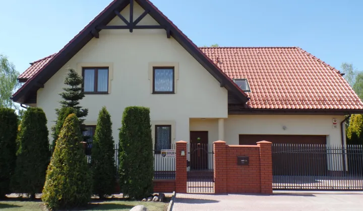 dom wolnostojący, 7 pokoi Łódź Bałuty, ul. Dworzaczka