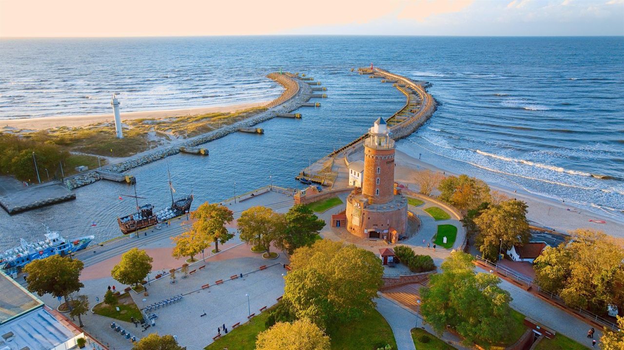 dom wolnostojący, 17 pokoi Kołobrzeg, ul. Różana. Zdjęcie 7