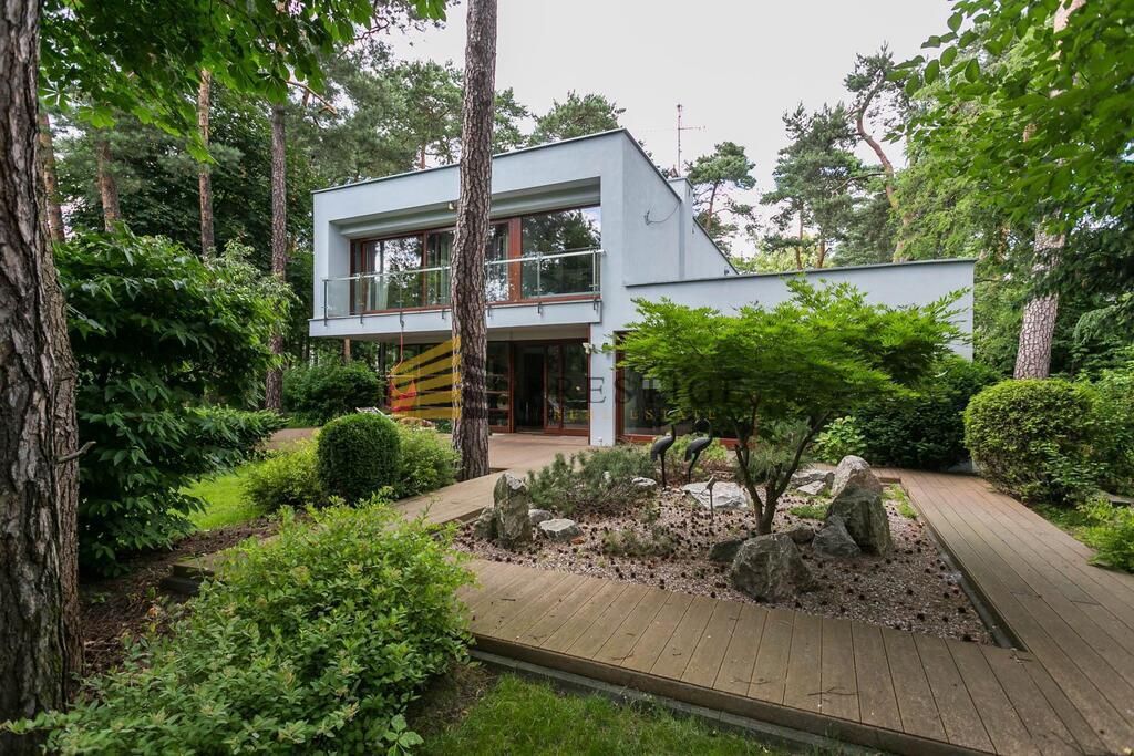 dom wolnostojący, 6 pokoi Konstancin-Jeziorna, ul. Potulickich