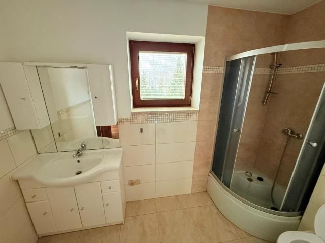 Mieszkanie 3-pokojowe Kobyłka. Zdjęcie 6