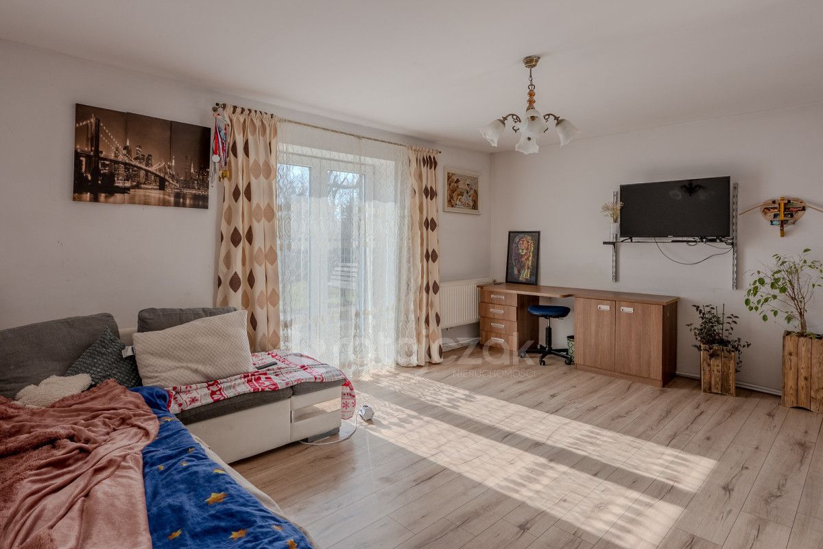 dom wolnostojący, 6 pokoi Rzepiska. Zdjęcie 9