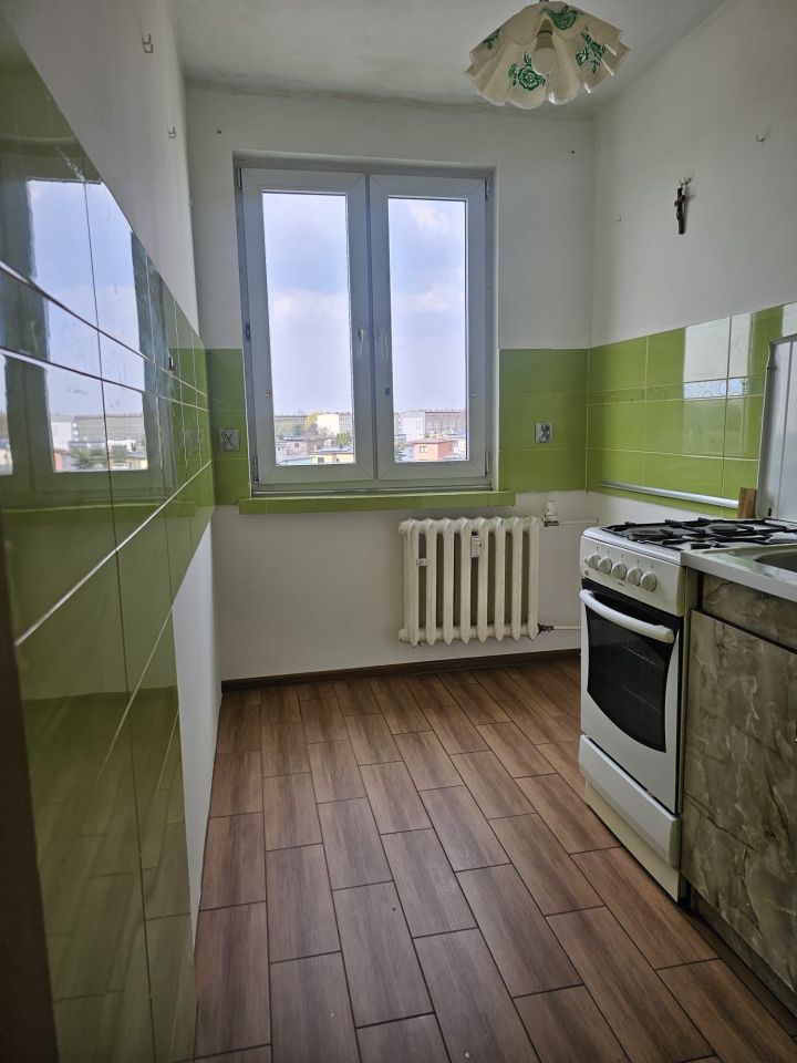 Mieszkanie 3-pokojowe Knurów. Zdjęcie 8