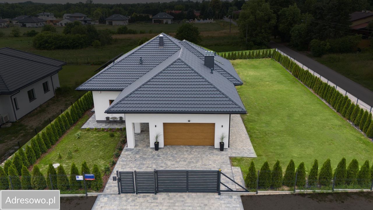 dom wolnostojący, 5 pokoi Łódź Widzew