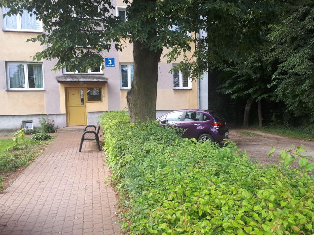 Mieszkanie 3-pokojowe Bodzentyn, ul. Ogrodowa. Zdjęcie 1