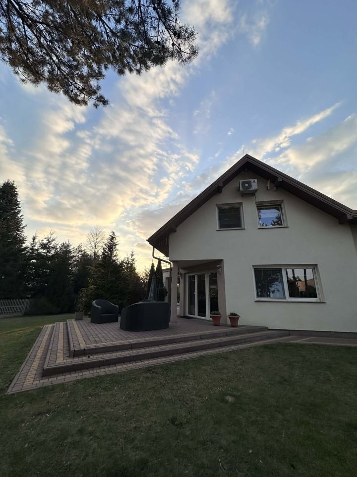 dom wolnostojący, 5 pokoi Chylin. Zdjęcie 28