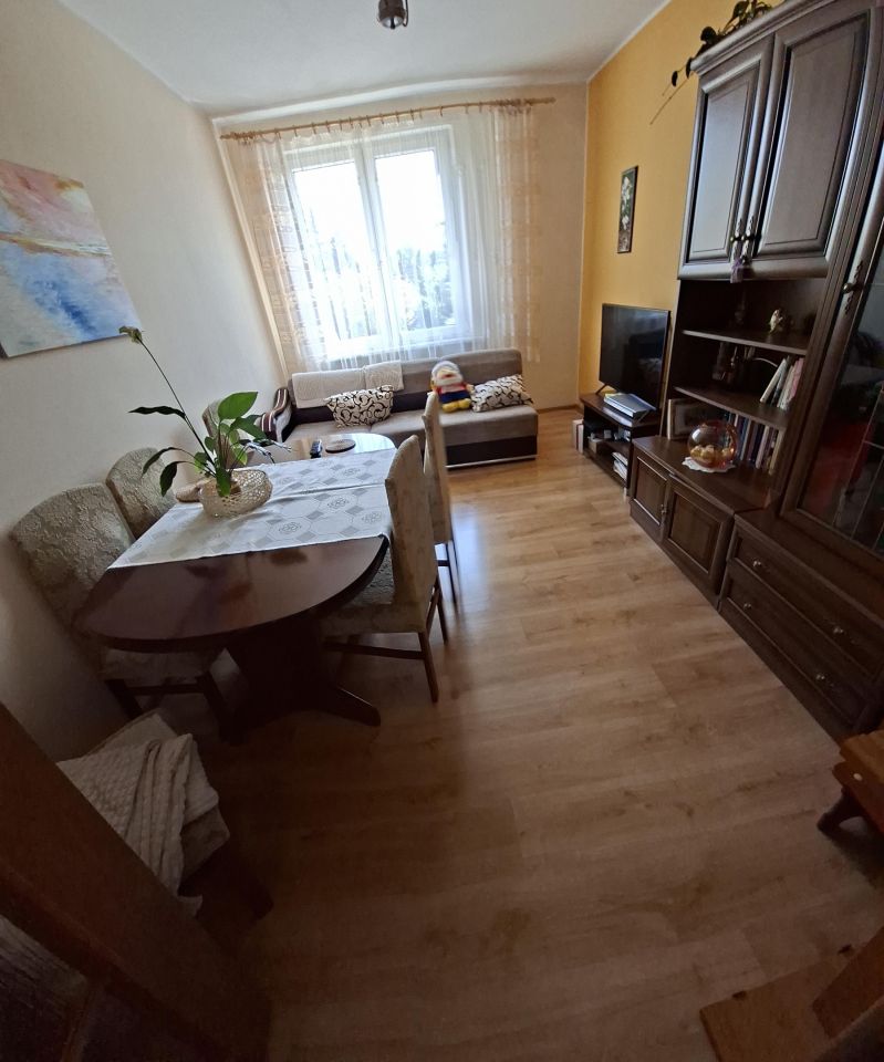 Mieszkanie 3-pokojowe Dzierżoniów, ul. Wrocławska. Zdjęcie 3