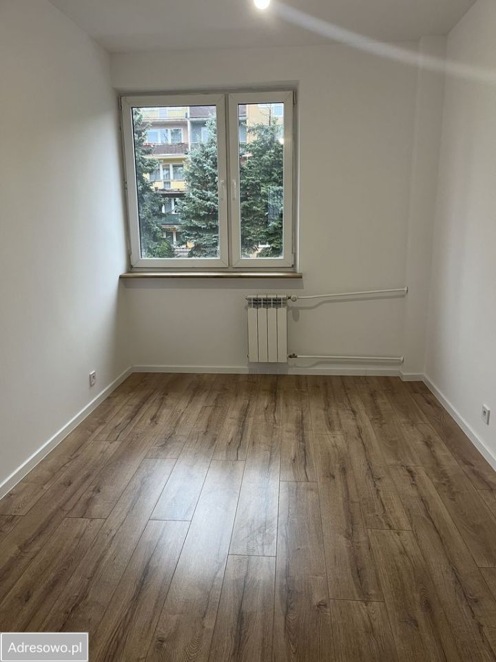 Mieszkanie 3-pokojowe Tomaszów Mazowiecki, ul. Dzieci Polskich. Zdjęcie 4