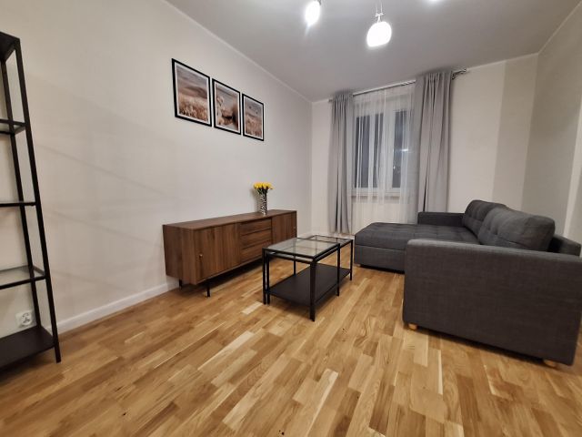 Mieszkanie 3-pokojowe Warszawa Tarchomin, ul. Świderska. Zdjęcie 1